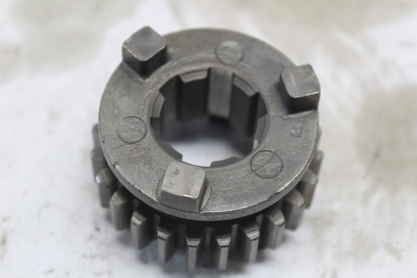 MAINSHAFT 3RD GEAR 24T 23451-413-000 1982 GL500I SILVERWING