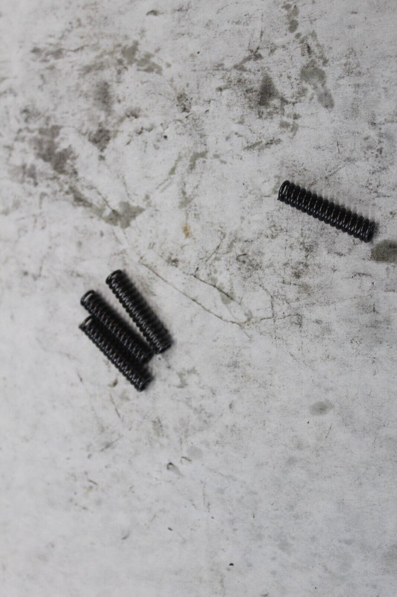 SPLIT GEAR SPRING 4PCS 7042096 2007 VEGAS 8BALL