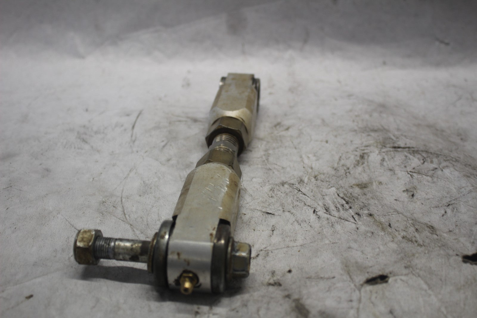 a7b27c30-c7b2-4eca-95a2-5614133cdad4