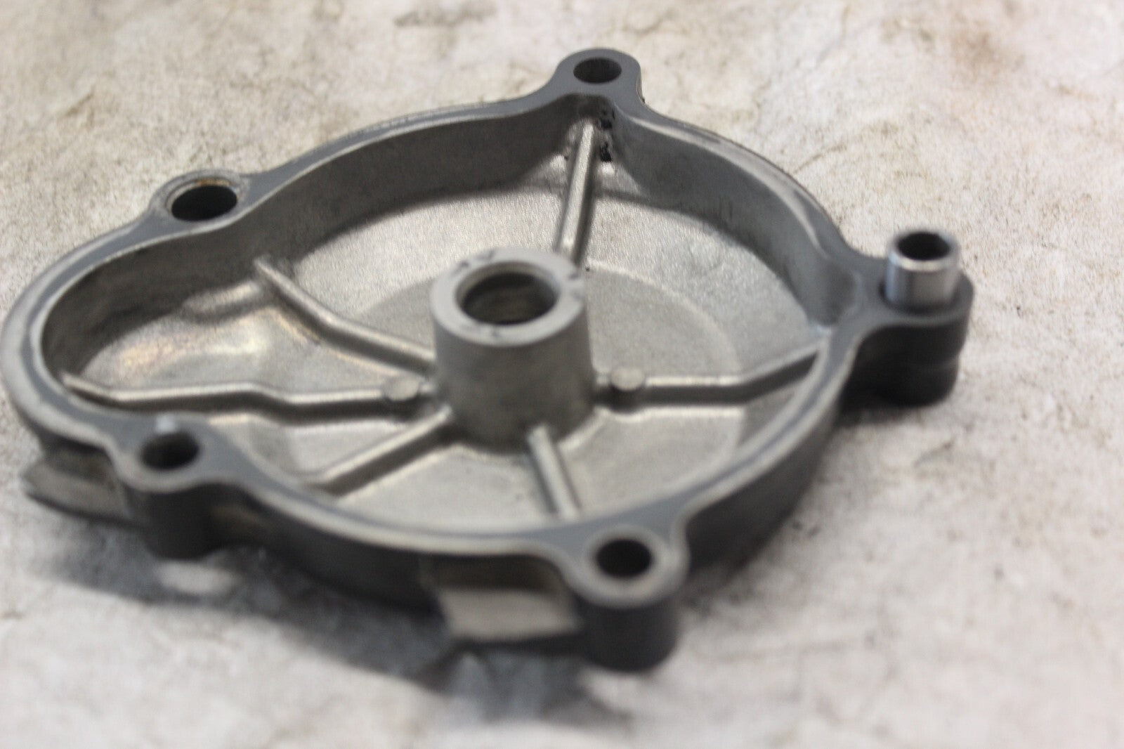 11382-24F00 CAP, STARTER IDLE GEAR 2002 SUZUKI HAYABUSA