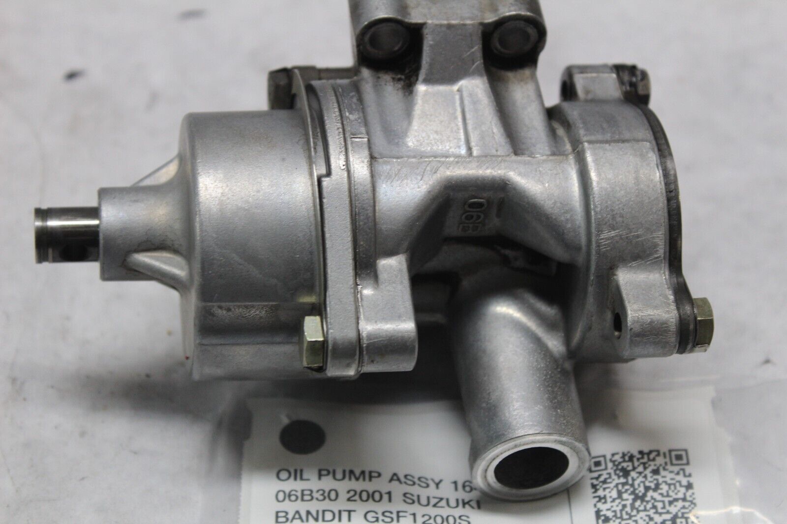 OIL PUMP ASSY 16400-06B30 2001 SUZUKI BANDIT GSF1200S
