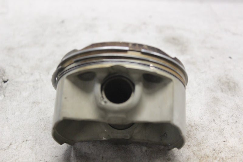 ENGINE PISTON 12111-24F11-0F0 2002 SUZUKI HAYABUSA GSX1300R
