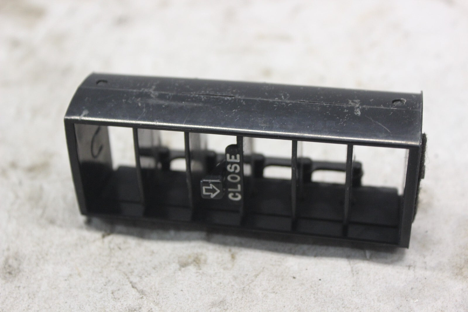 FRESH AIR OUTLET ONLY 64490-463-770 1982 HONDA GOLDWING GL1100A