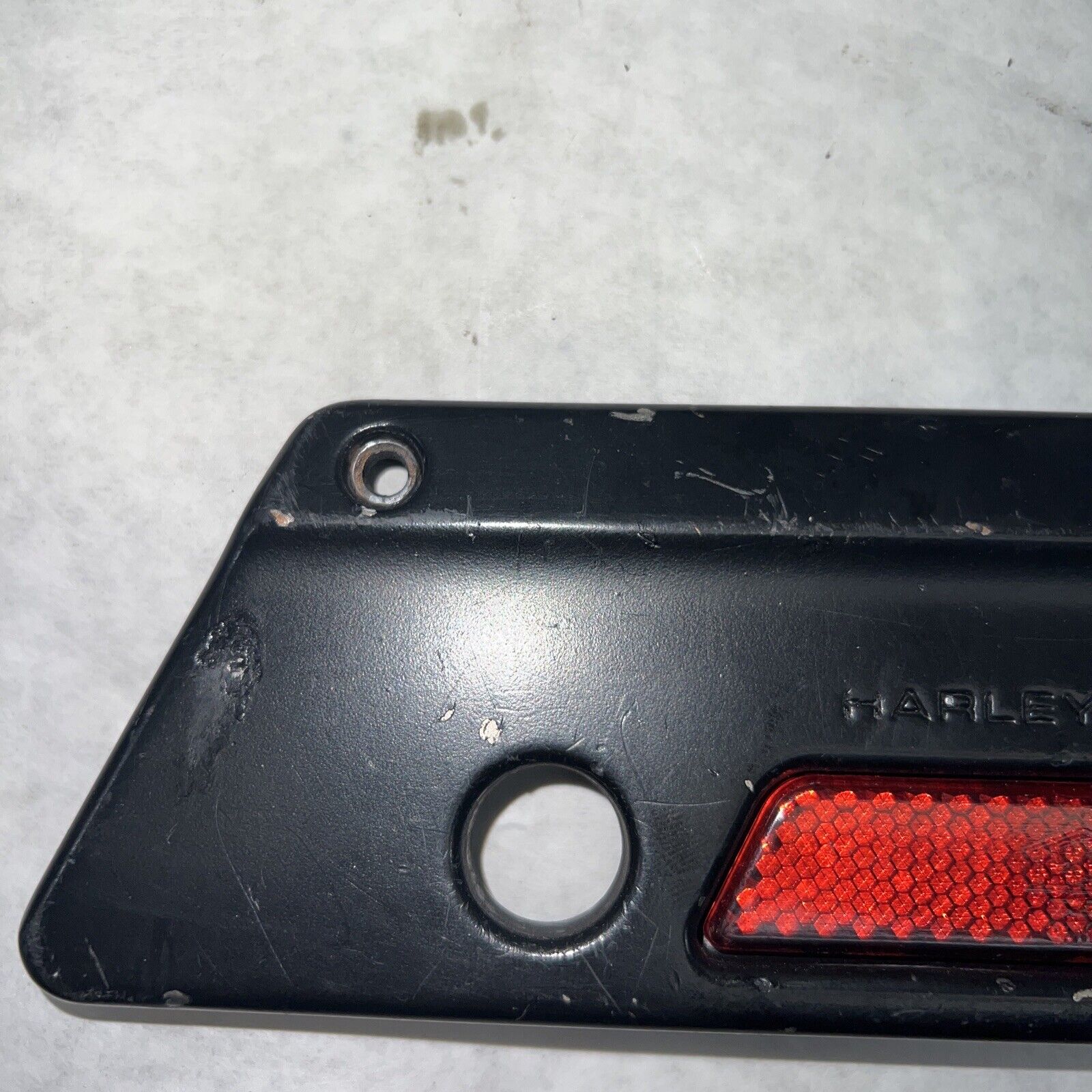 OEM Harley Davidson Saddlebag Faceplate RIGHT Black 90601-93