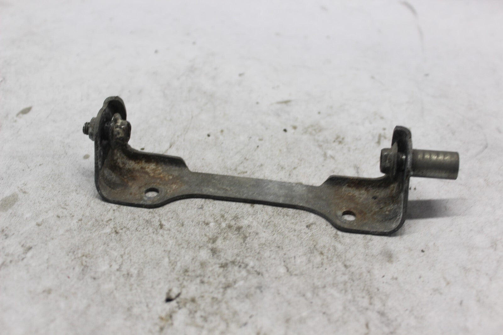 SEAT LOCK PLATE 77231-MAS-E00 1998 HONDA CBR900RR