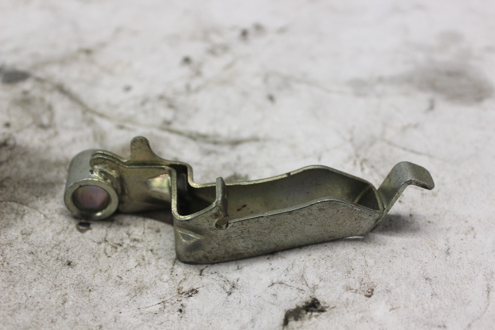 RIGHT SEAT LOCK LEVER 77220-MA1-000 1982 HONDA GL500I SILVERWING