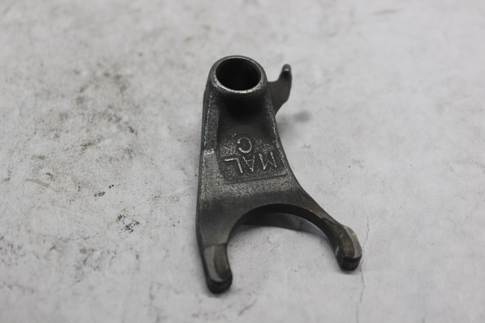 CENTER GEARSHIFT FORK 24212-MAL-600 1998 HONDA CBR900RR