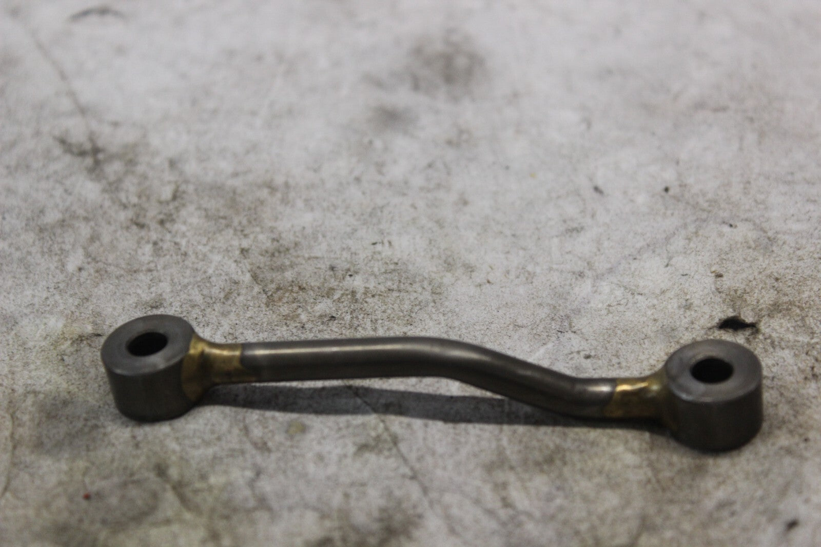 OIL PIPE 11131-33E00 2002 SUZUKI HAYABUSA GSX1300R