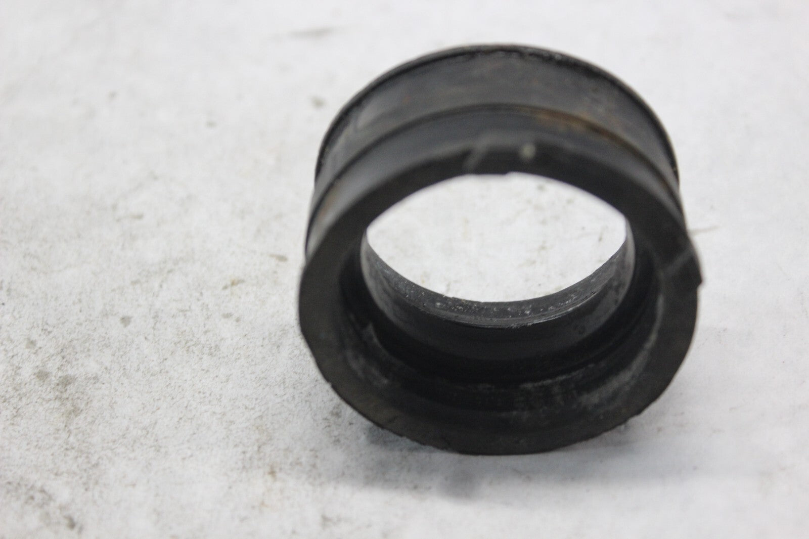 CARB INSULATOR 16211-MAS-E00 1998 HONDA CBR900RR