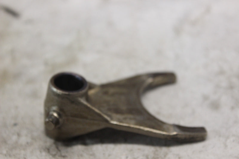 GEARSHIFT FORK 1 25211-24F10 2002 SUZUKI HAYABUSA GSX1300R