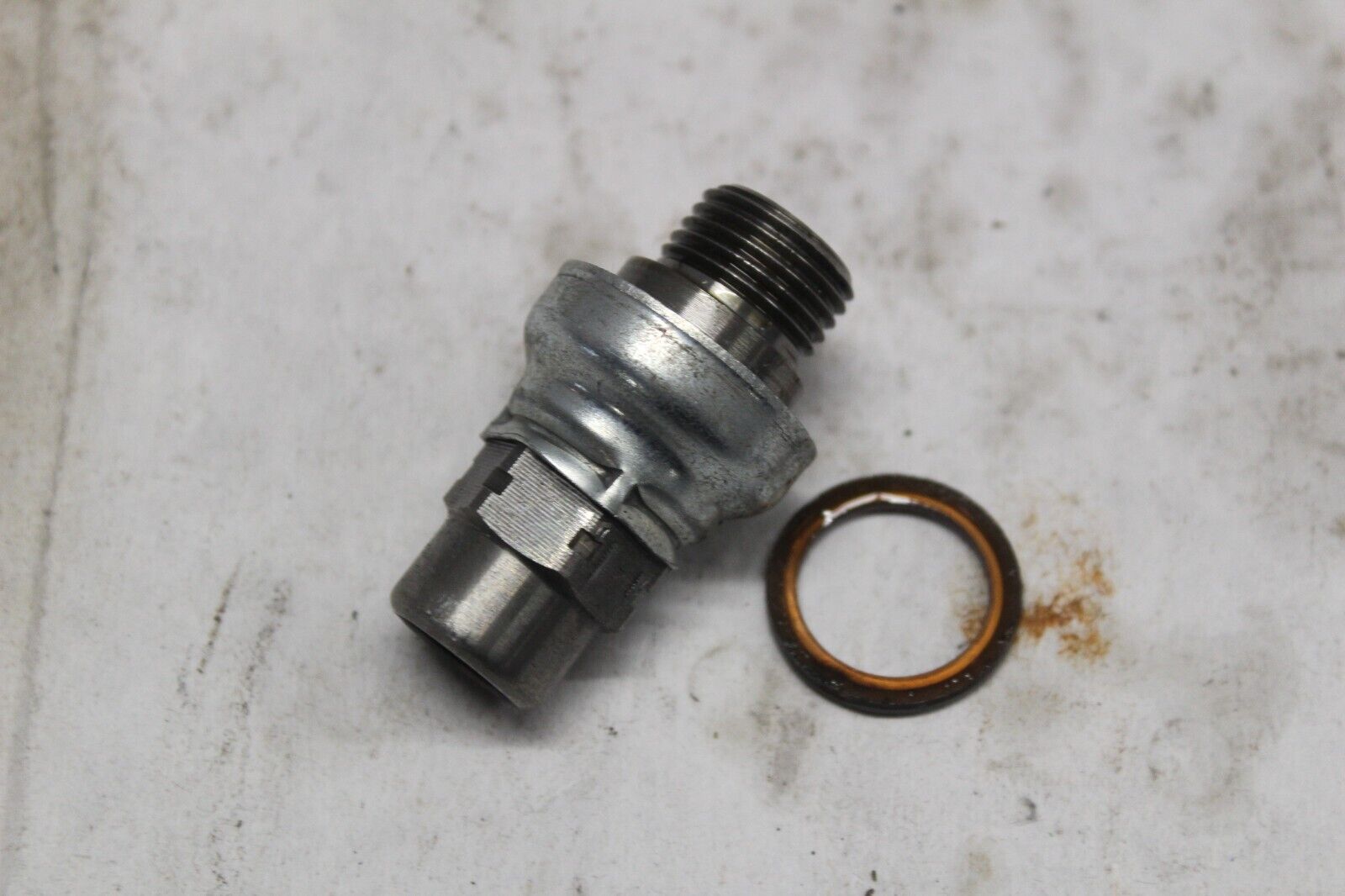 OIL RELIEF VALVE 16440-17C01 2002 KATANA GSX750F