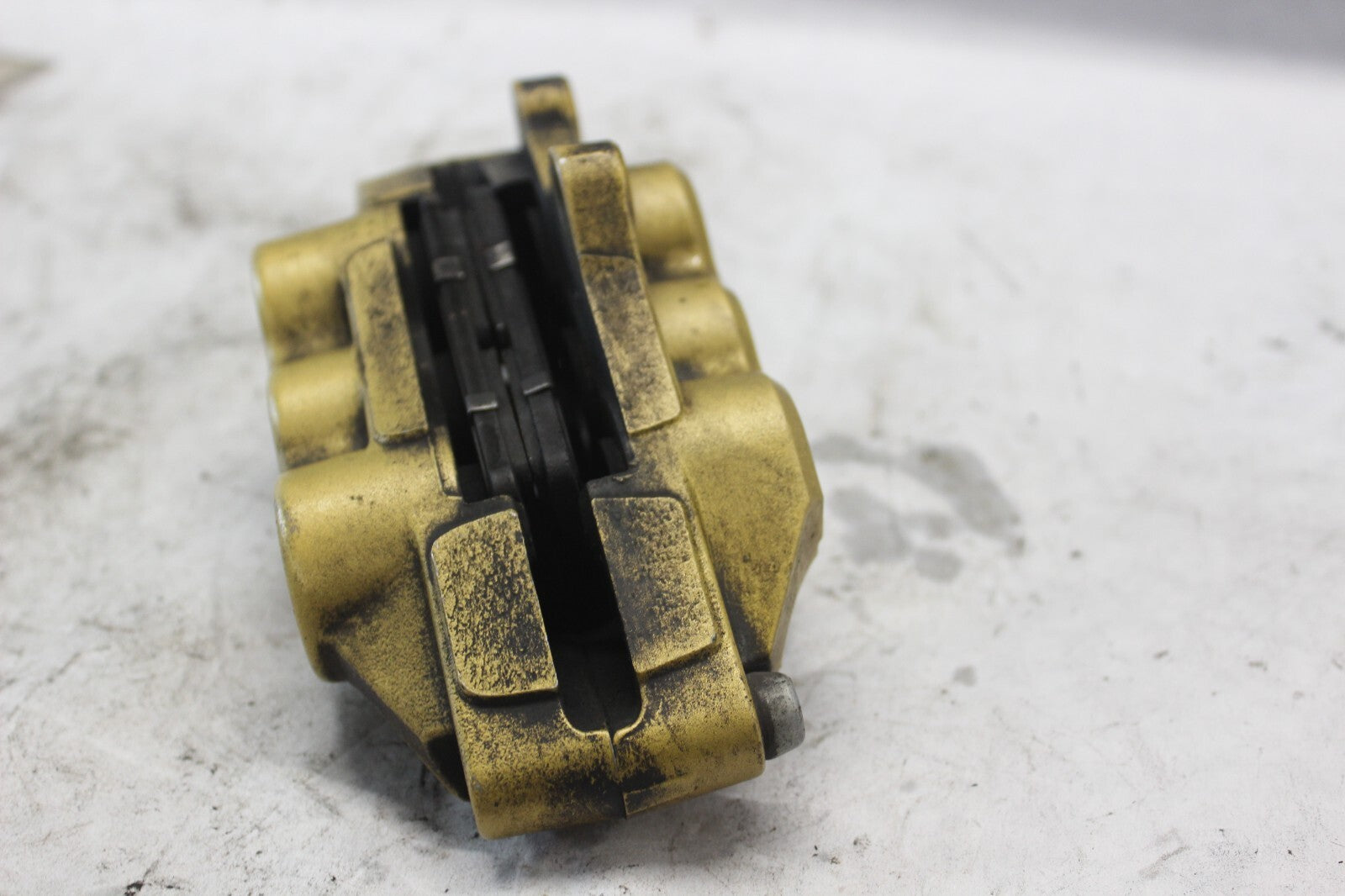 FRONT LEFT CALIPER ASSY GOLD 59300-40F00 2002 SUZUKI GSX-R1000