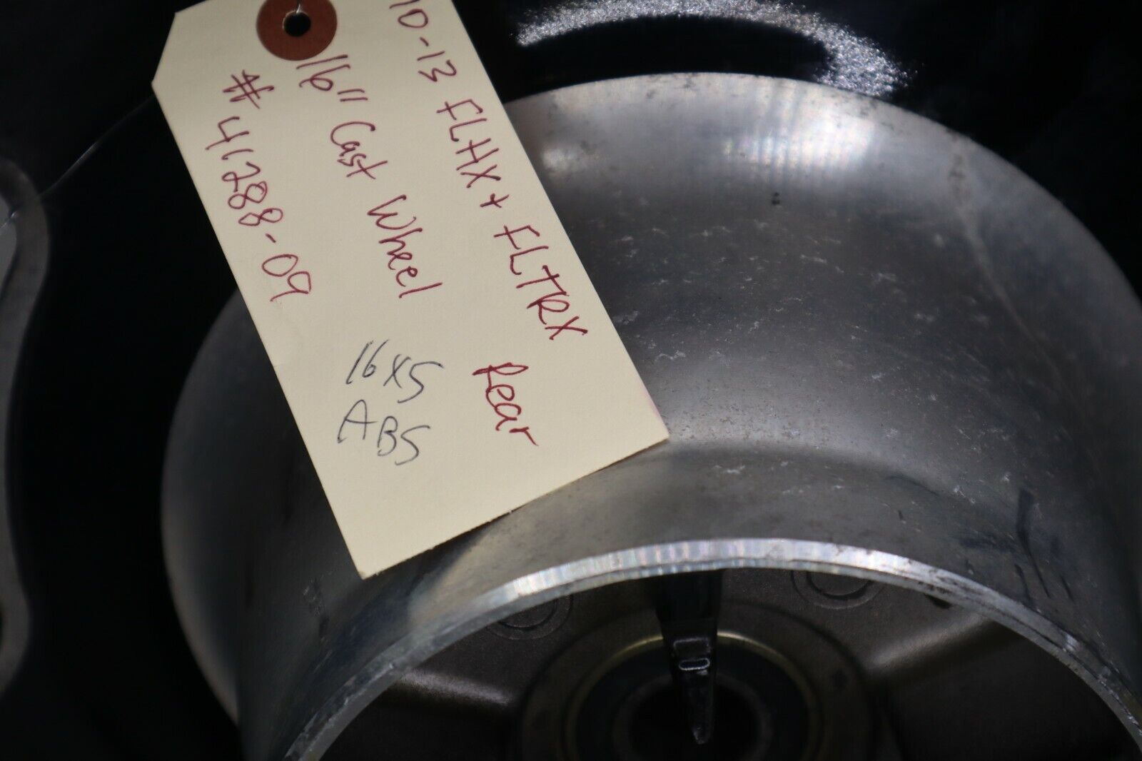 OEM Harley Davidson REAR Wheel 16" x 5" ABS 2010 Streetglide 41288-09