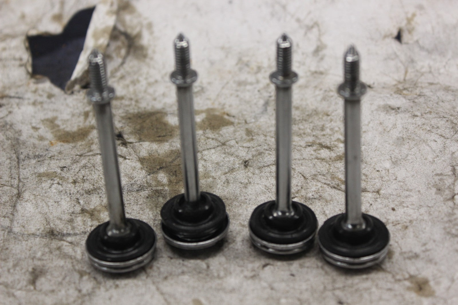 b4d78178-e57c-4d87-92e1-5c1aff34d992