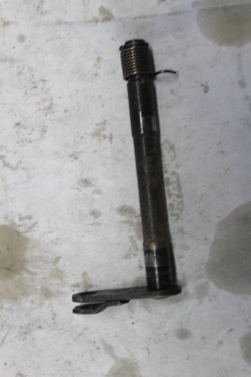 CLUTCH LEVER SHAFT (COMPLETE) 22811-449-000 1982 GL500I SILVERWING