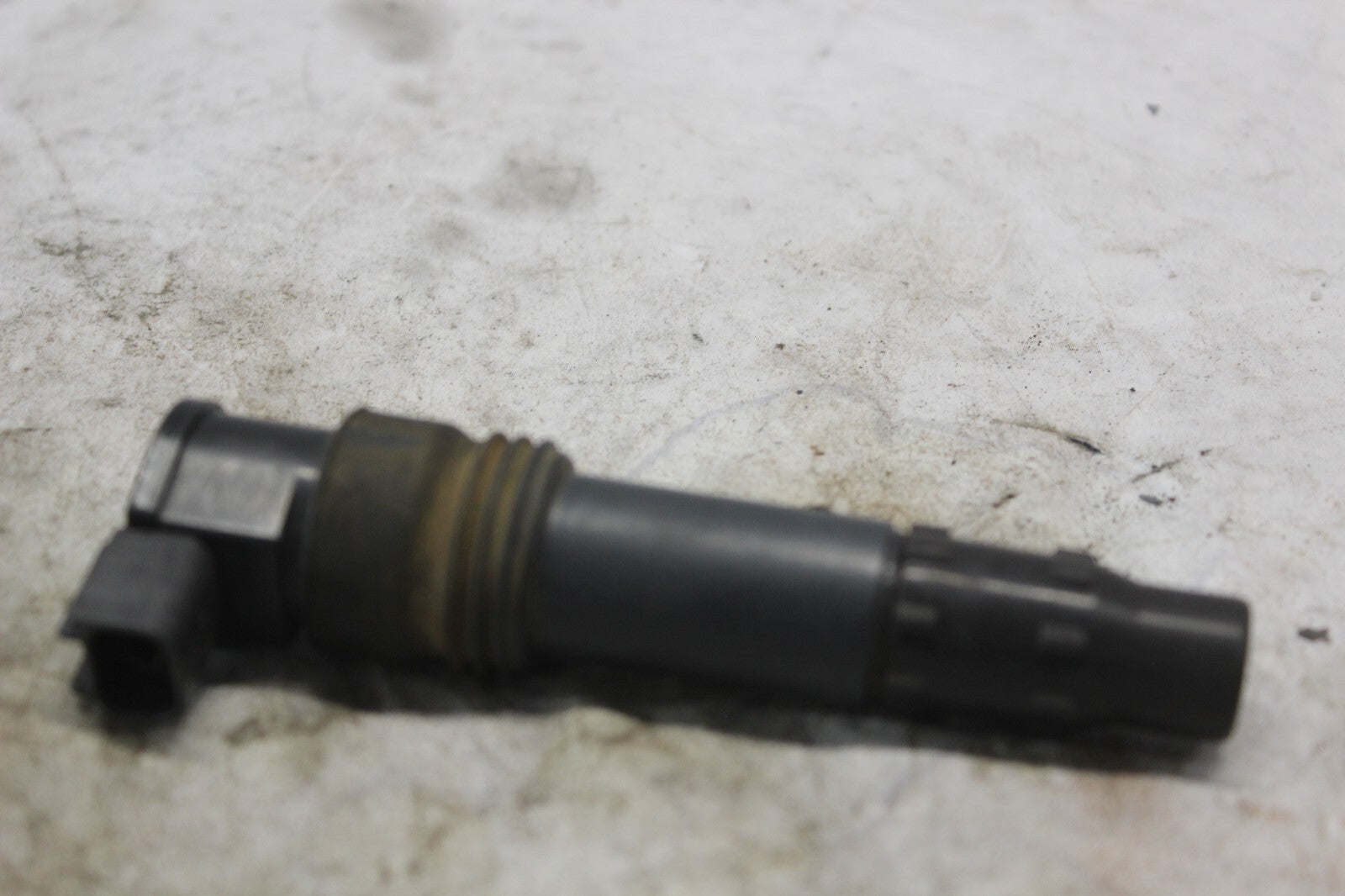 IGNITION COIL 33410-24F10 (24F11) 2002 SUZUKI HAYABUSA GSX1300R