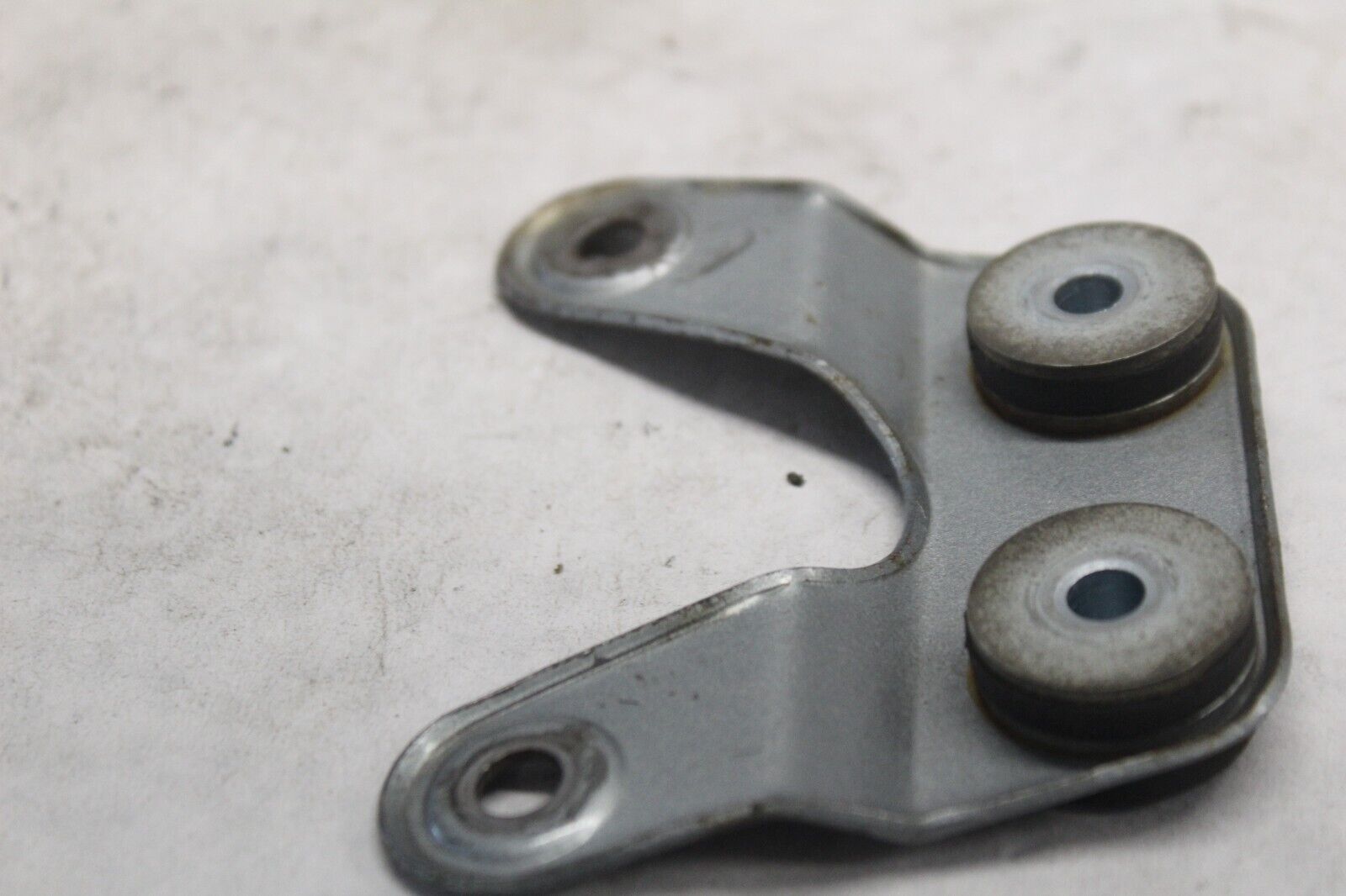 FRONT TANK BRACKET (US ONLY) 32052-1303-HN 1992 KAWASAKI ZX-6