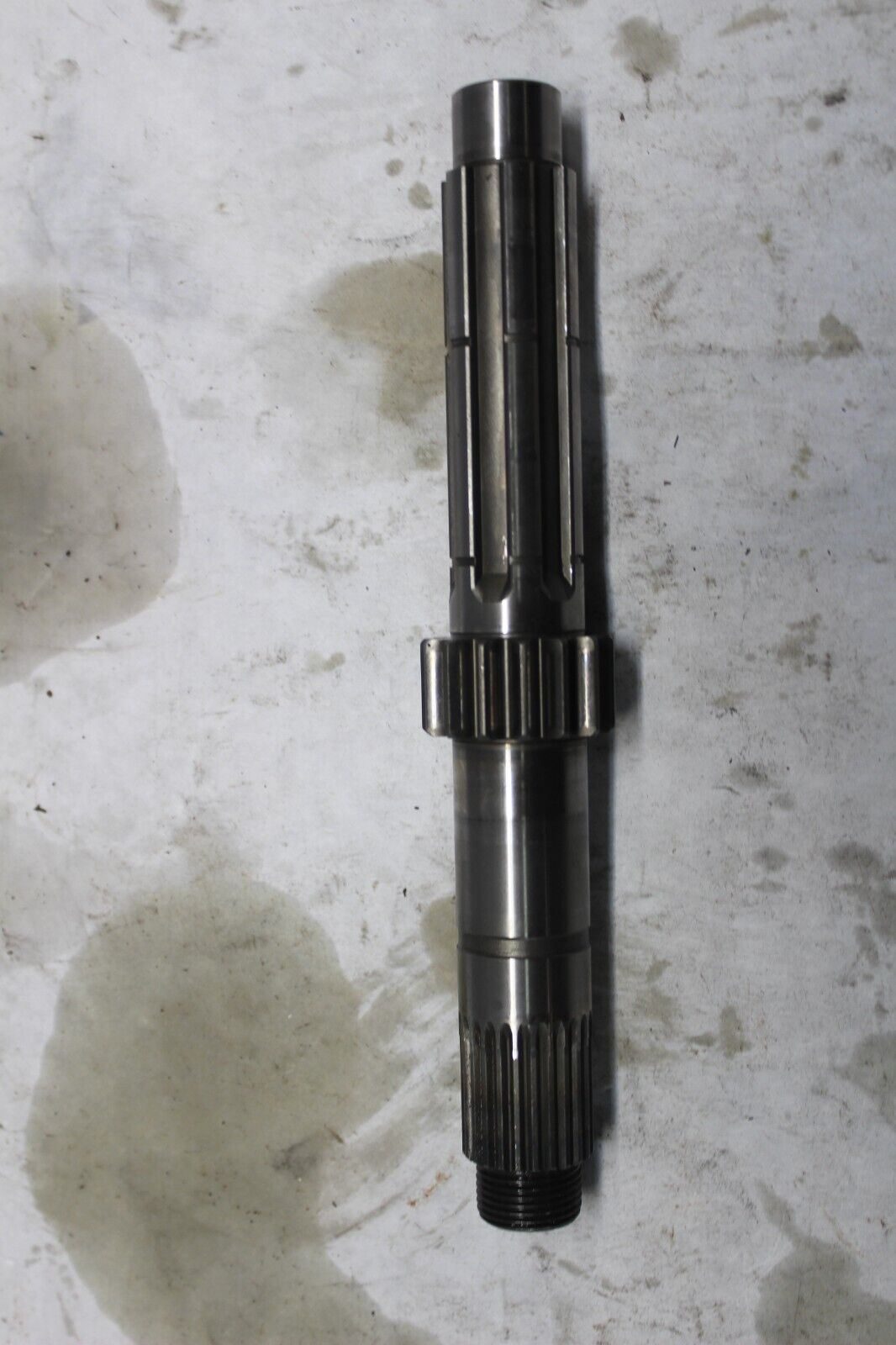 TRANS MAINSHAFT 15T 23211-415-010 1982 GL500I SILVERWING