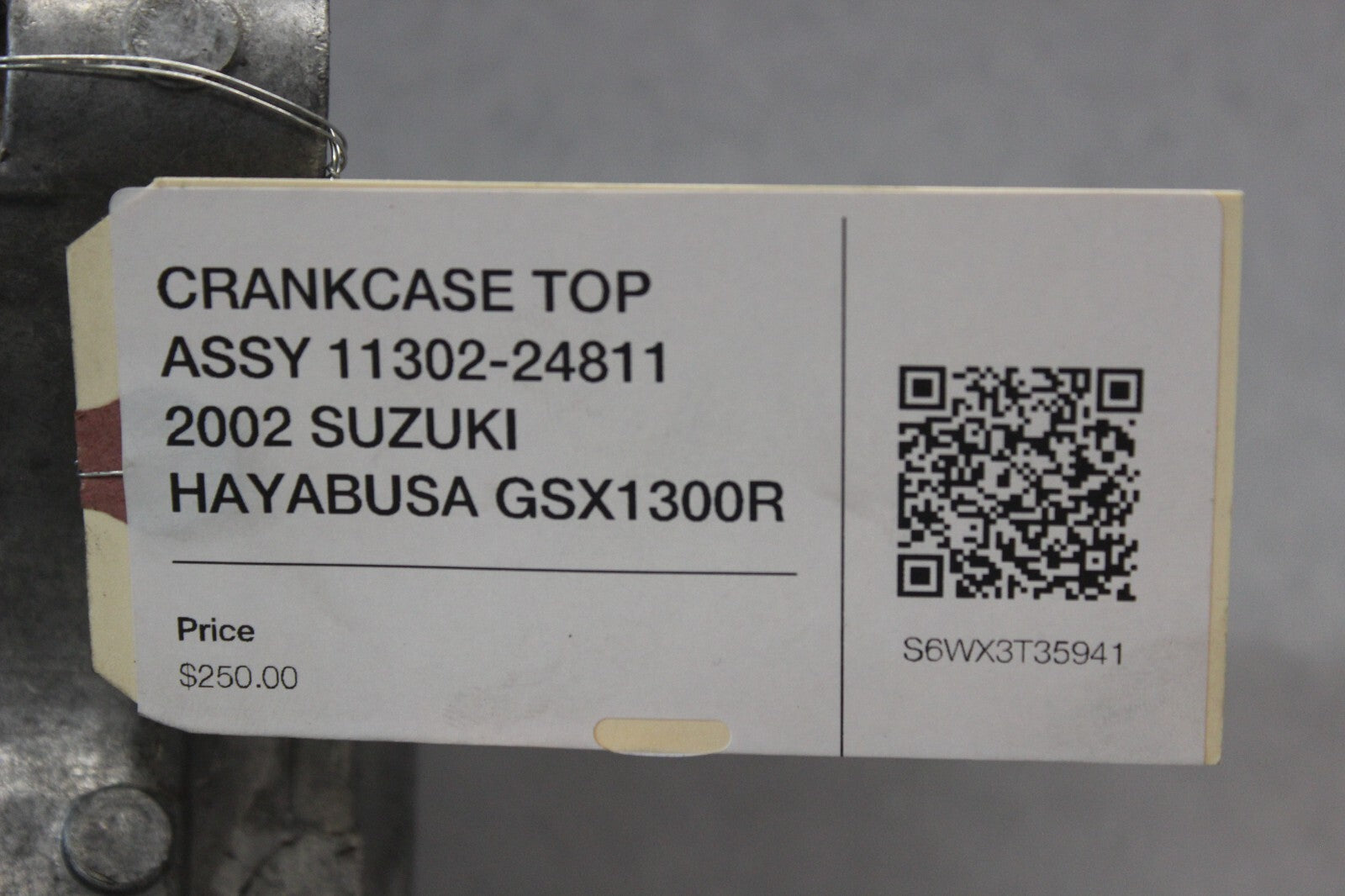 CRANKCASE TOP ASSY 11302-24811 2002 SUZUKI HAYABUSA GSX1300R