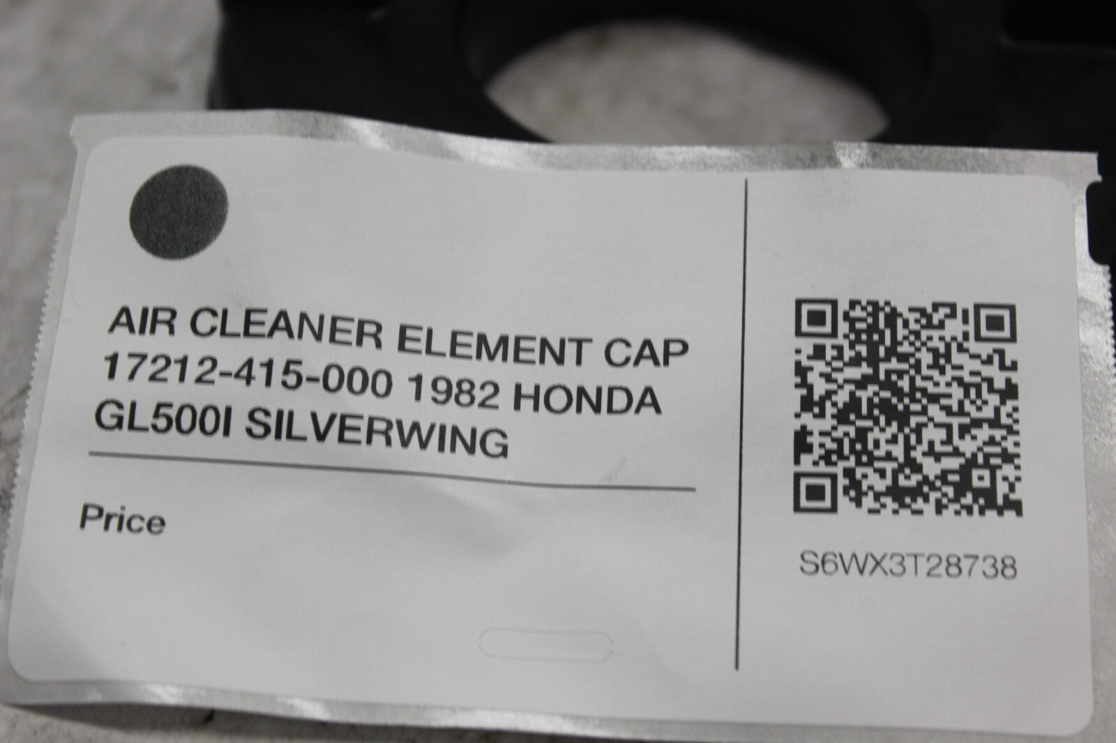 AIR CLEANER ELEMENT CAP 17212-415-000 1982 HONDA GL500I SILVERWING