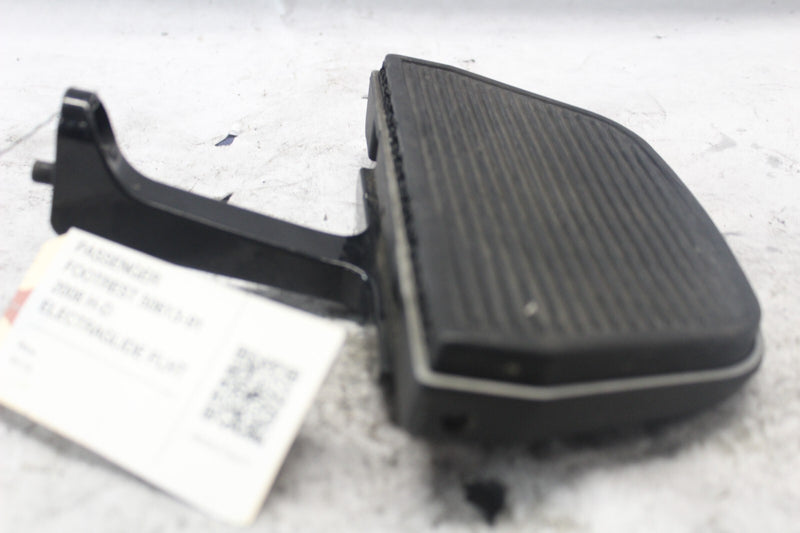 PASSENGER FOOTREST 50613-91 2008 H-D ELECTRAGLIDE FLHT