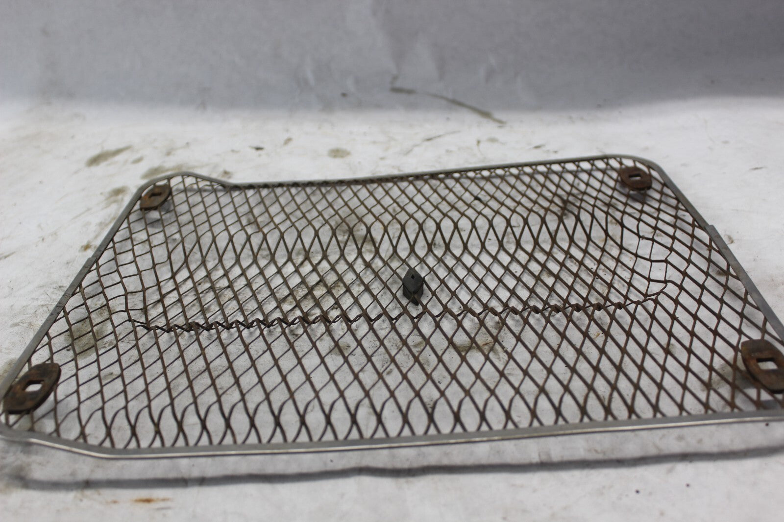 RADIATOR GRILLE 85400-371-000 1982 HONDA GOLDWING GL1100A