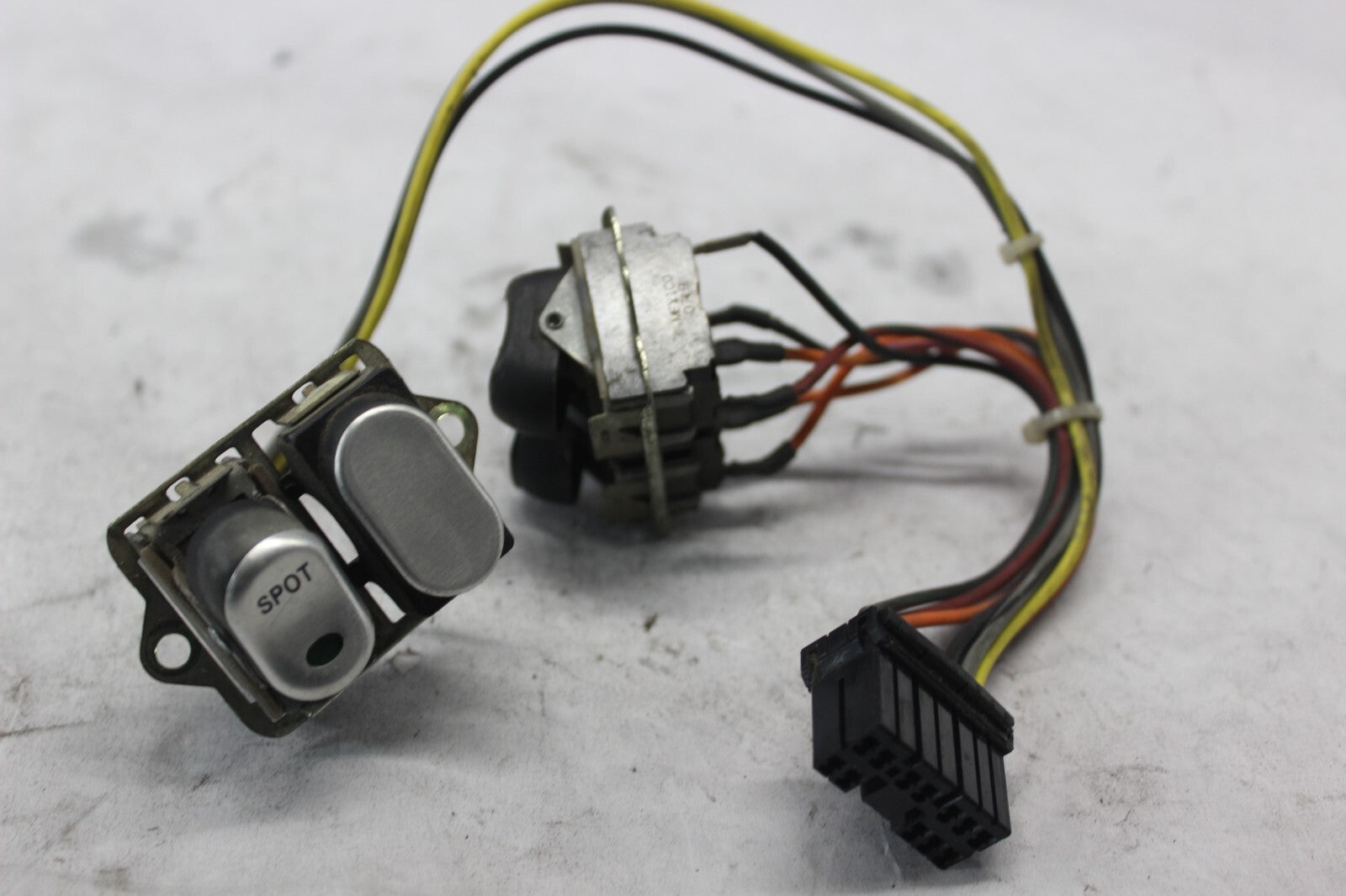 Inner Fairing Cap Wire Harness 70278-04 2008 H-D ELECTRAGLIDE FLHT