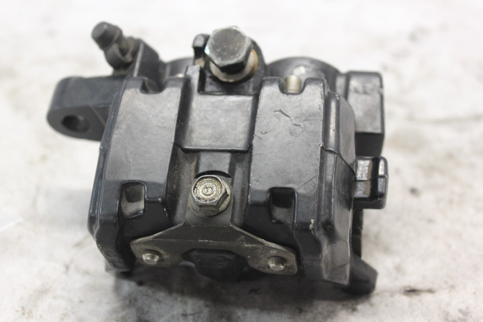 RIGHT FRONT CALIPER 45201-MA3-006 1982 HONDA GL500I SILVERWING