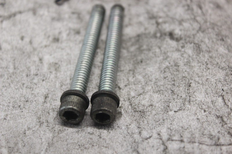 IGNITION COIL MOUNT BOLT 2PCS 4717A 2008 H-D ELECTRAGLIDE FLHT