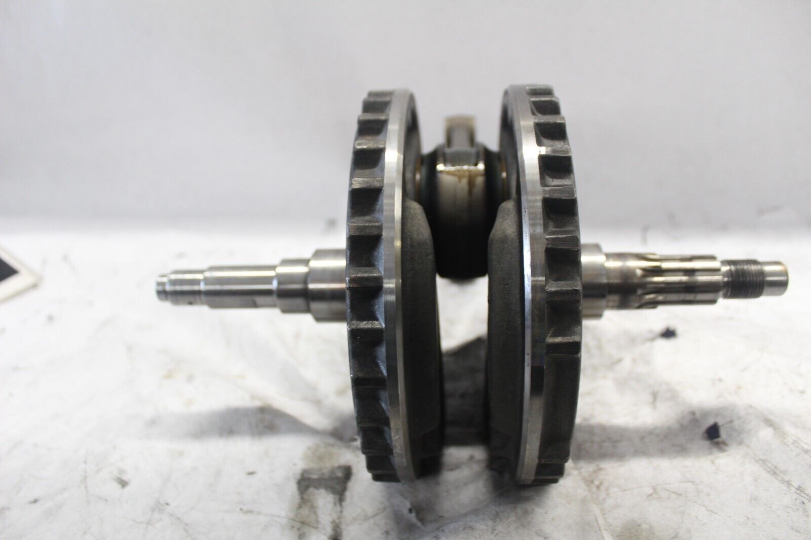 FLYWHEEL CRANKSHAFT 23957-99 2005 ROAD KING CUSTOM FLHRSI