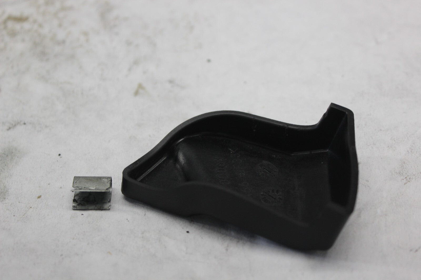 OIL DEFLECTOR 62700064 2016 H-D SOFTAIL BREAKOUT FXSB