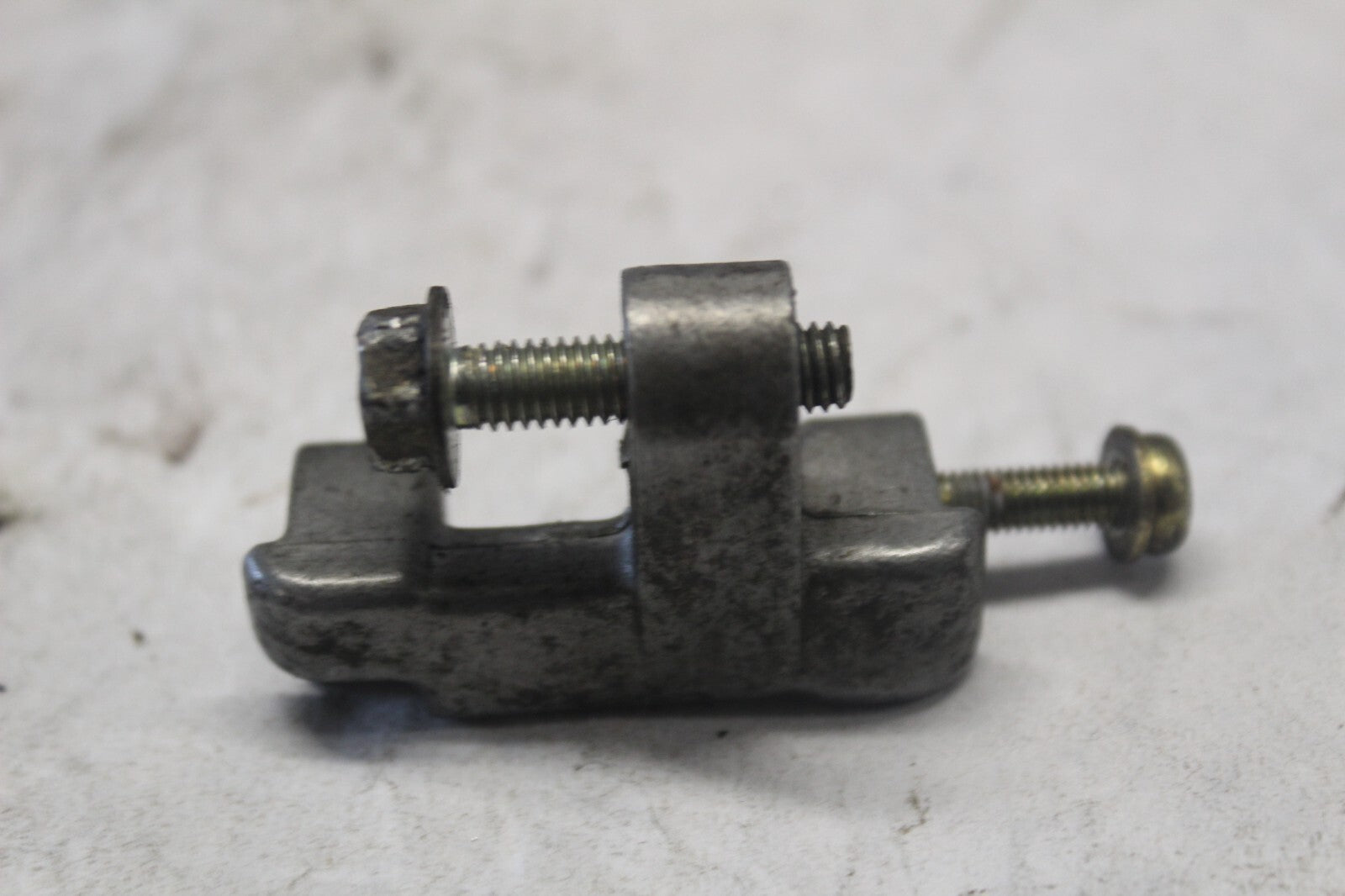 IGNITION COIL STAY 30505-MA1-000 1982 HONDA GL500I SILVERWING