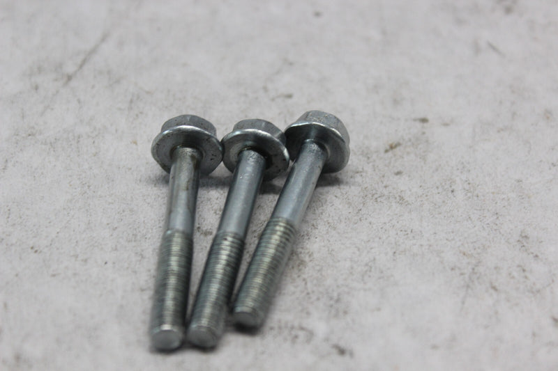 OIL PUMP MOUNTING BOLT (3) 95701-06040-00 1998 HONDA CBR900RR