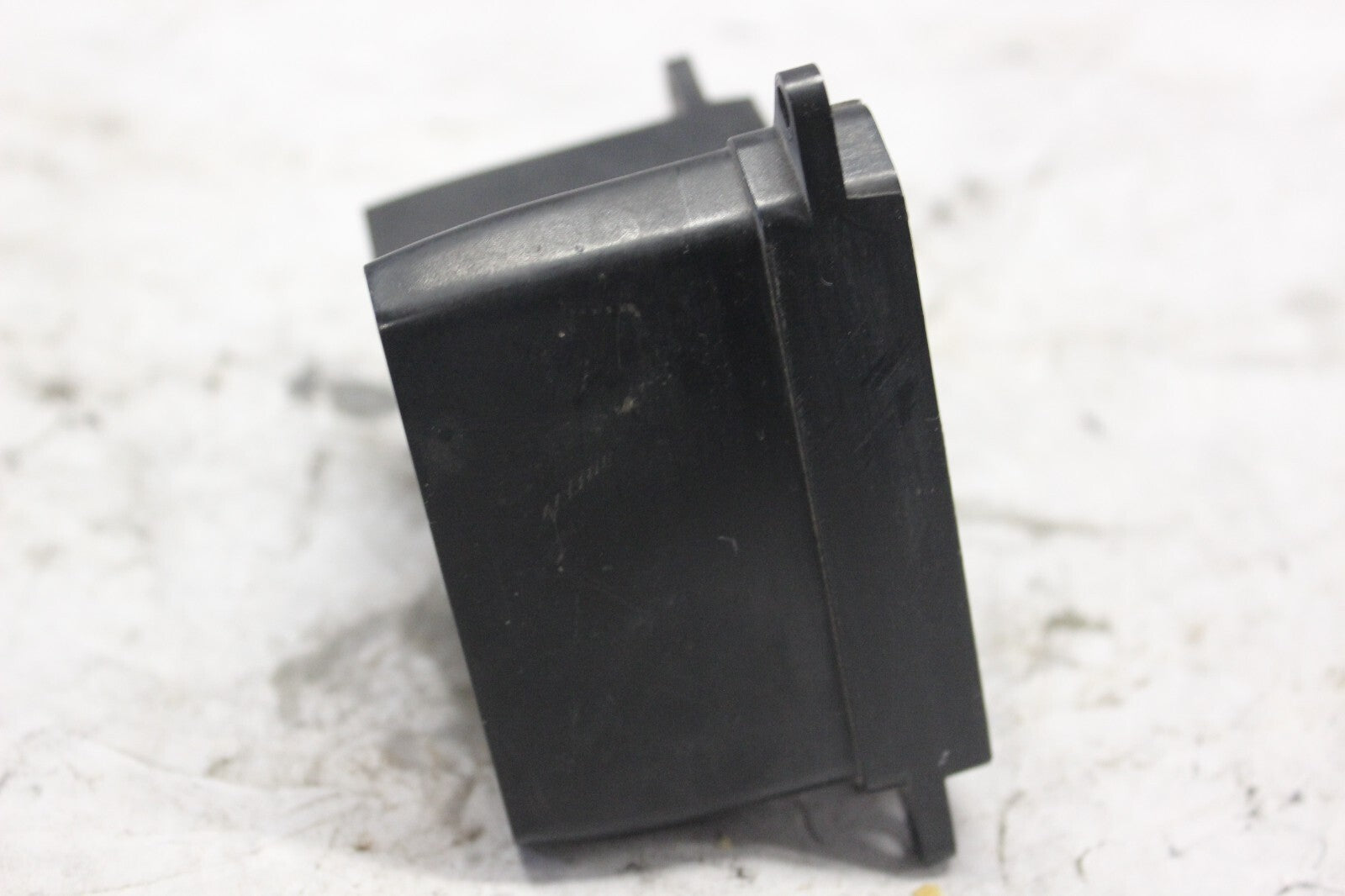 UPPER PILOT COVER 37610-MA1-008 1982 HONDA GL500I SILVERWING