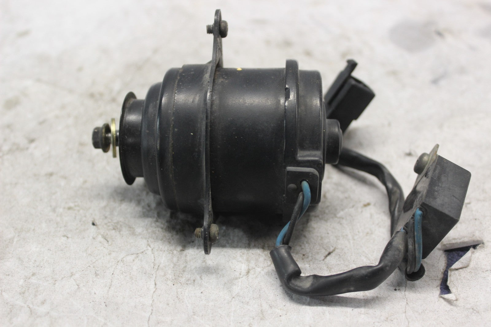 b2e25f0c-cad8-4adf-9222-08415c396bd3