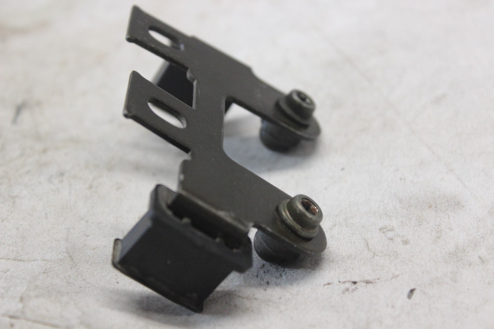 FUSE BOX BRACKET 36744-24F00 2002 SUZUKI HAYABUSA GSX1300R