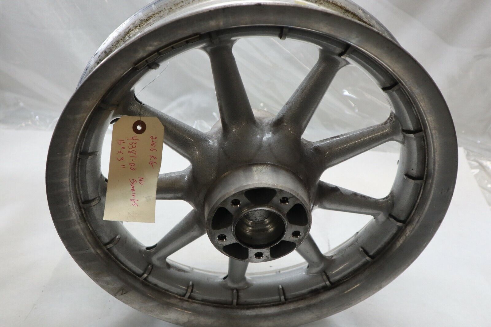 FRONT 9 Spoke Wagon Wheel Silver 16 x 3 No Bearing HARLEY DAVIDSON 43381-00