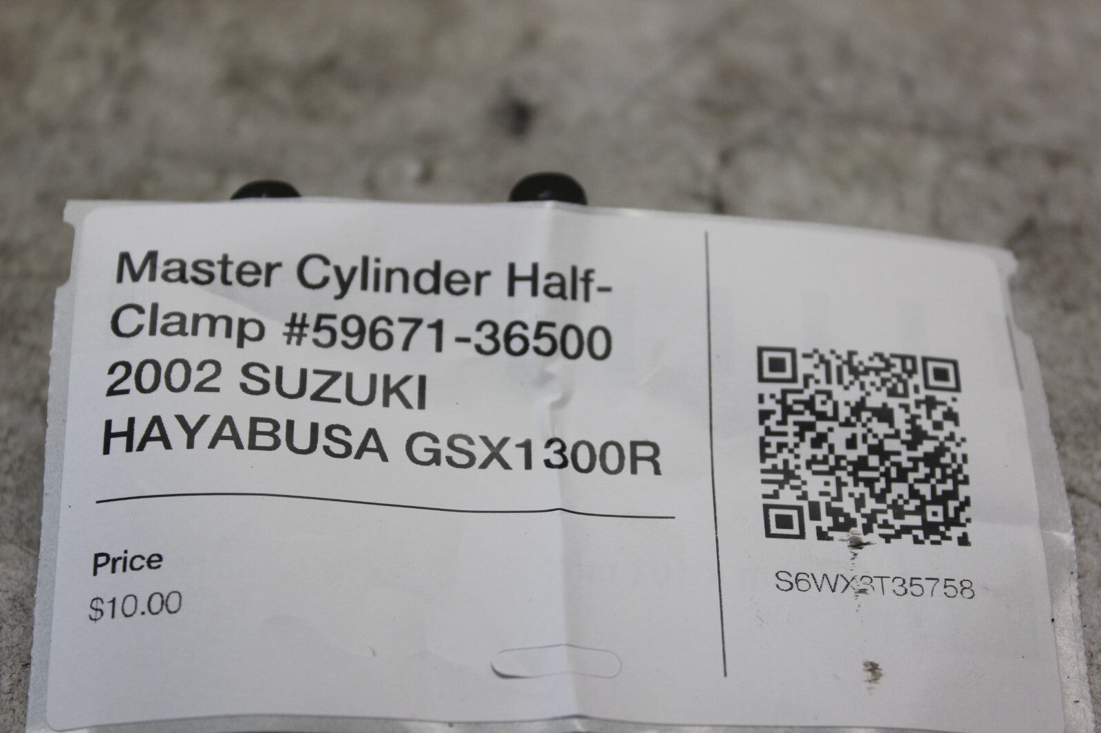 FOOTREST BALANCER W/ SCREWS 43536-31E20 2002 SUZUKI HAYABUSA GSX1300R