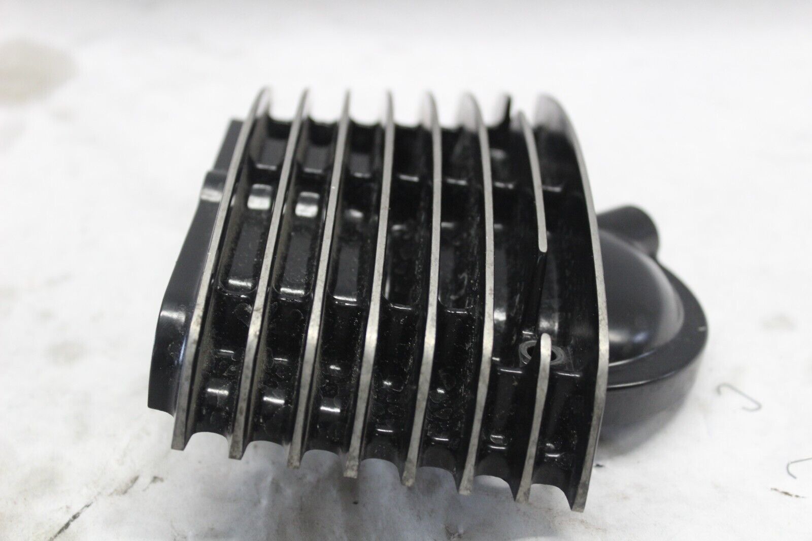 CYLINDER HEAD SIDE COVER 4 5KS-1111H-00-00 2001 XVS1100A VSTAR CLASSIC