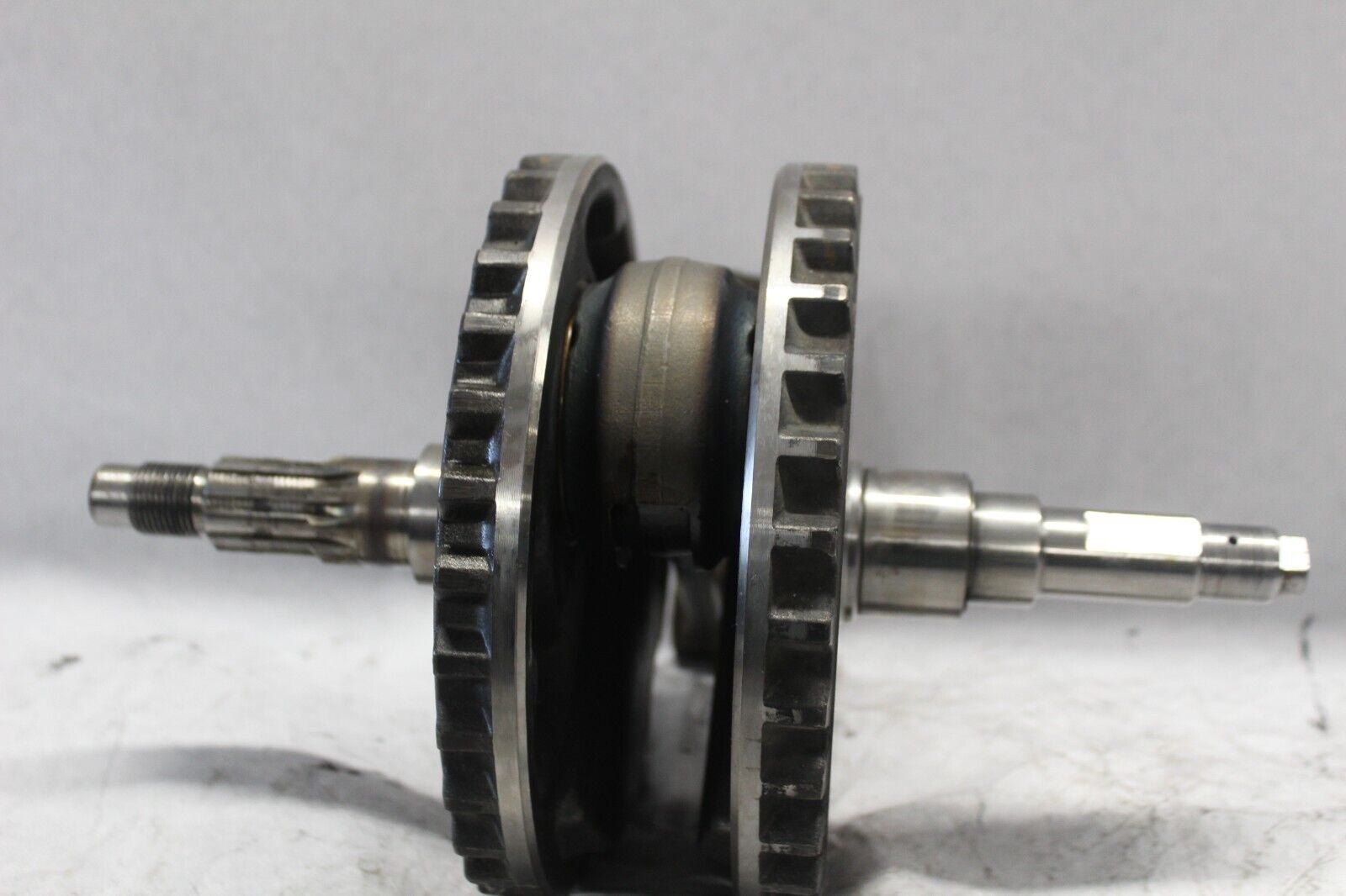 FLYWHEEL CRANKSHAFT 23957-99 2005 ROAD KING CUSTOM FLHRSI