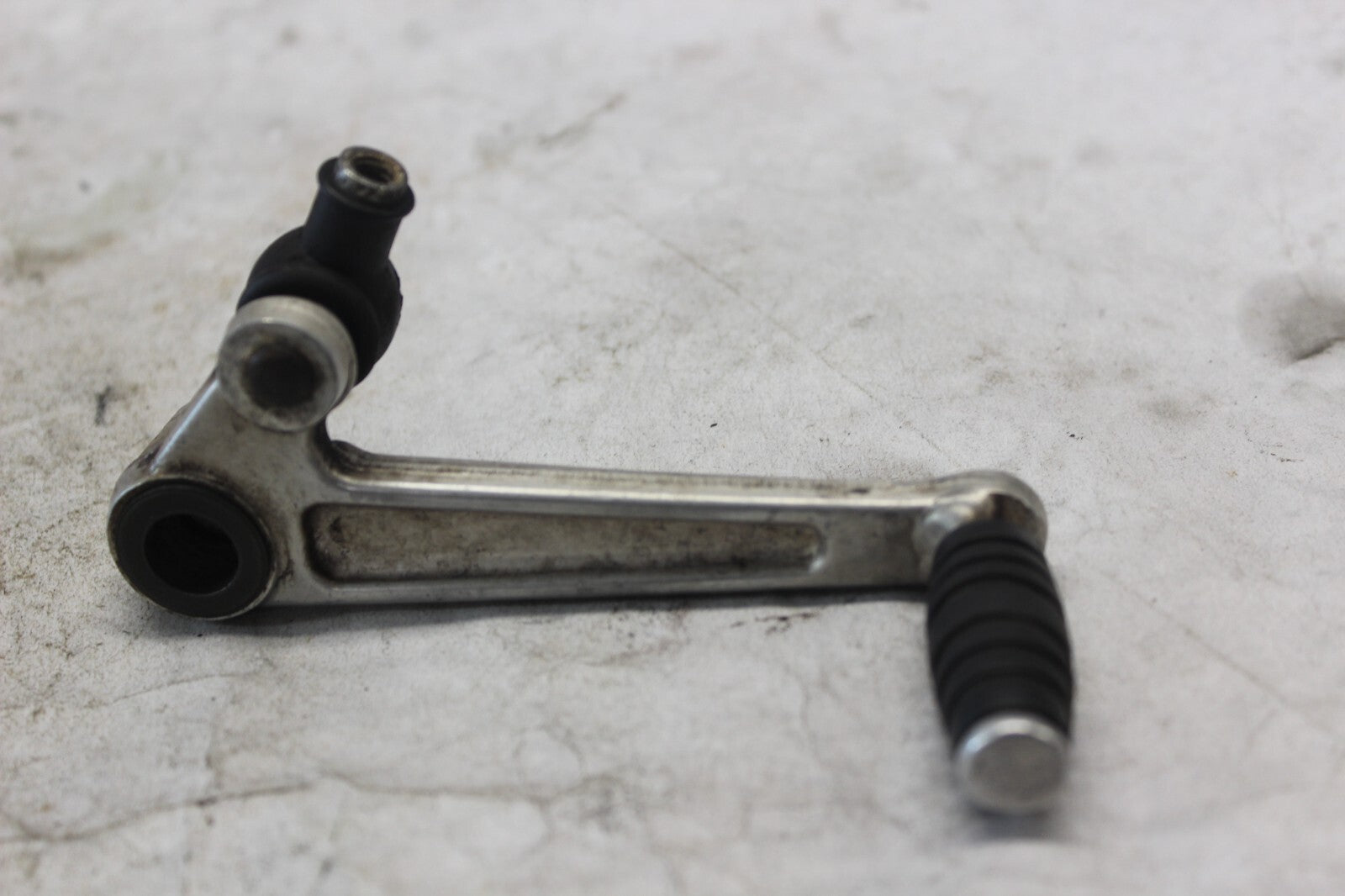 GEAR SHIFT LEVER 25600-24F00 2002 SUZUKI HAYABUSA GSX1300R