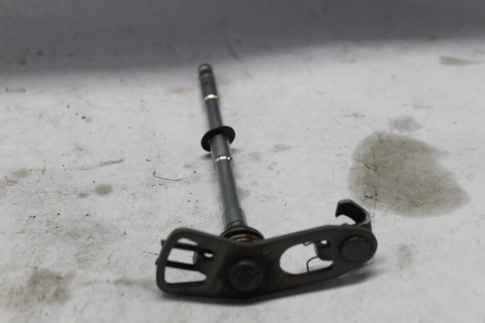 SHIFTER SHAFT ASSY 2C0-18101-00-00 2007 YAMAHA R6 YZFR6