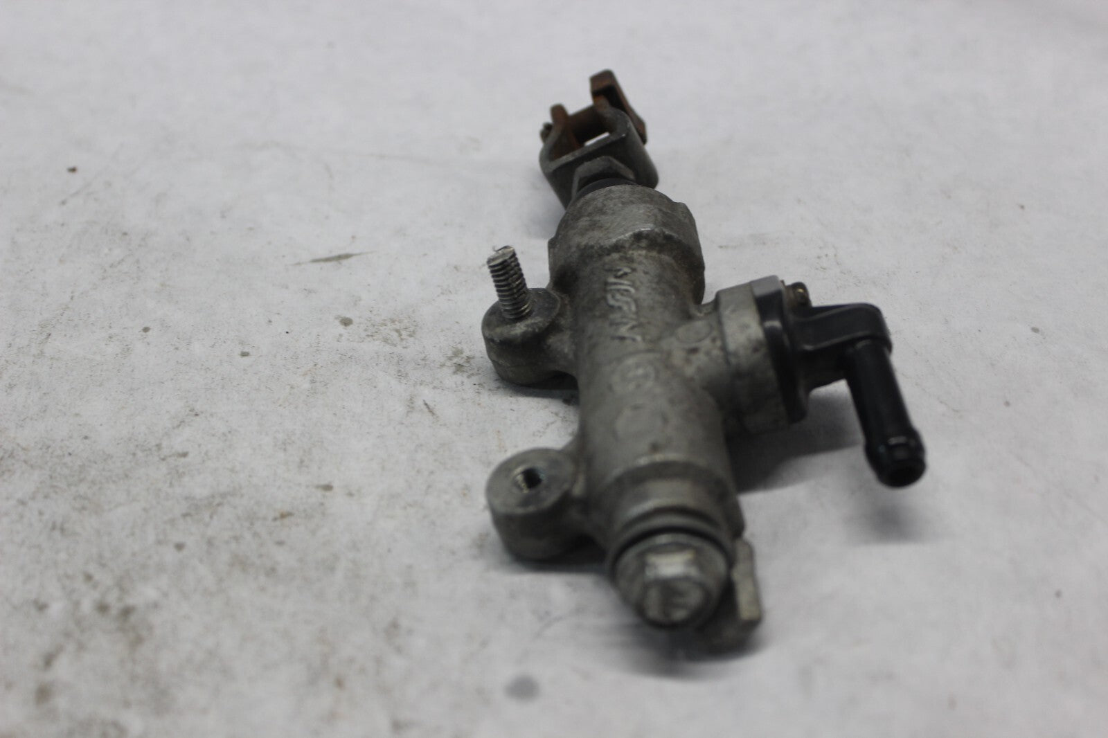 REAR MASTER CYLINDER ASSY 43510-MAS-E01 1998 HONDA CBR900RR