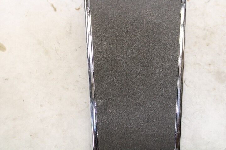 OEM Harley Davidson Chrome Fuel Tank Console 2003 FLHT Silver Black 61270-98