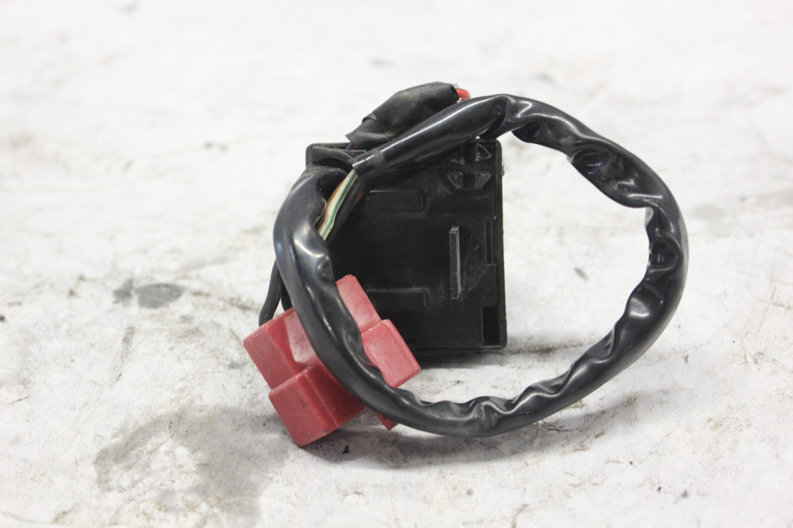 FUSE PLATE ASSY 38200-425-005 1982 HONDA GL500I SILVERWING