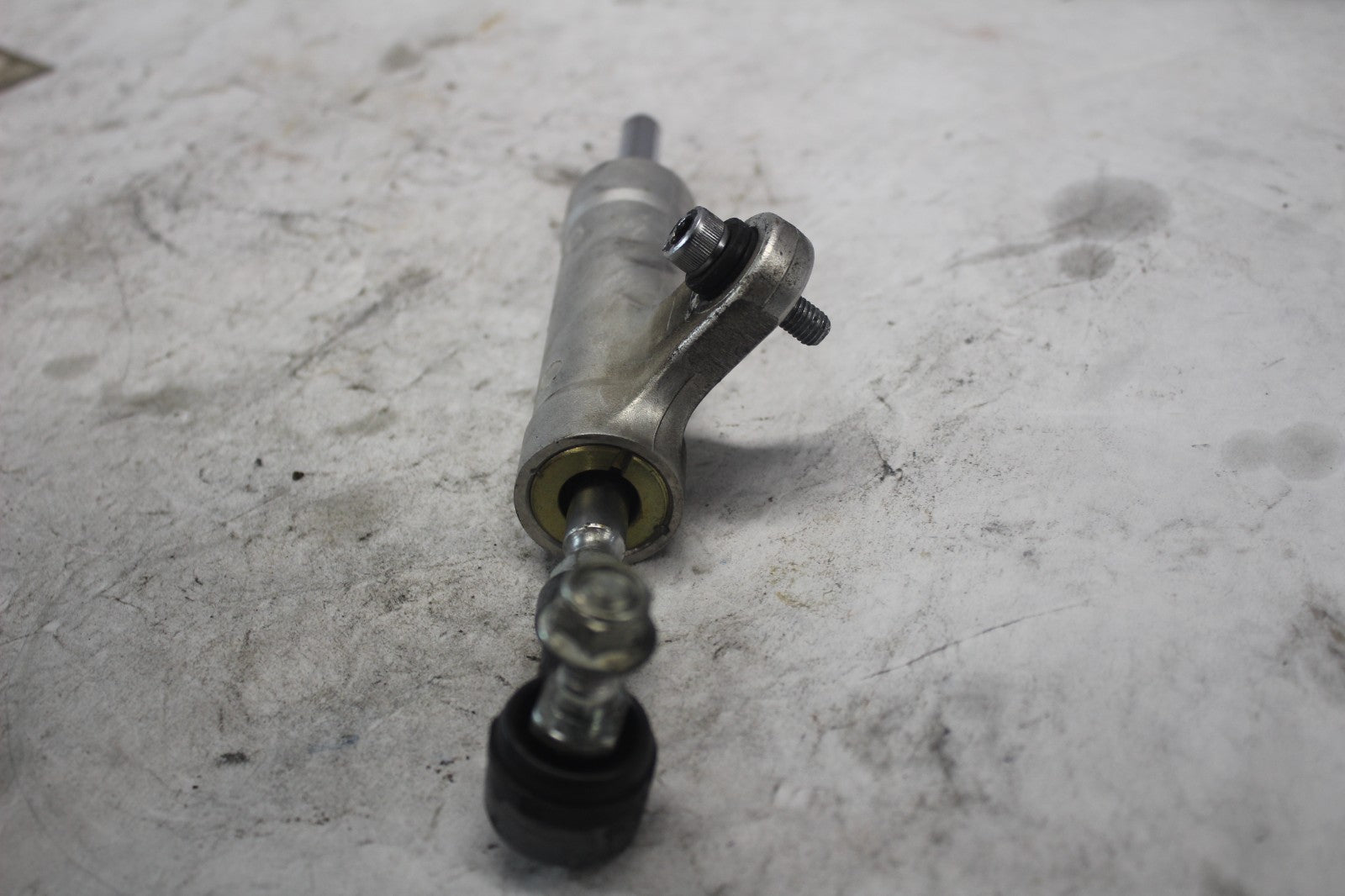 ab795d39-3c27-4252-9583-0d6990d8c124