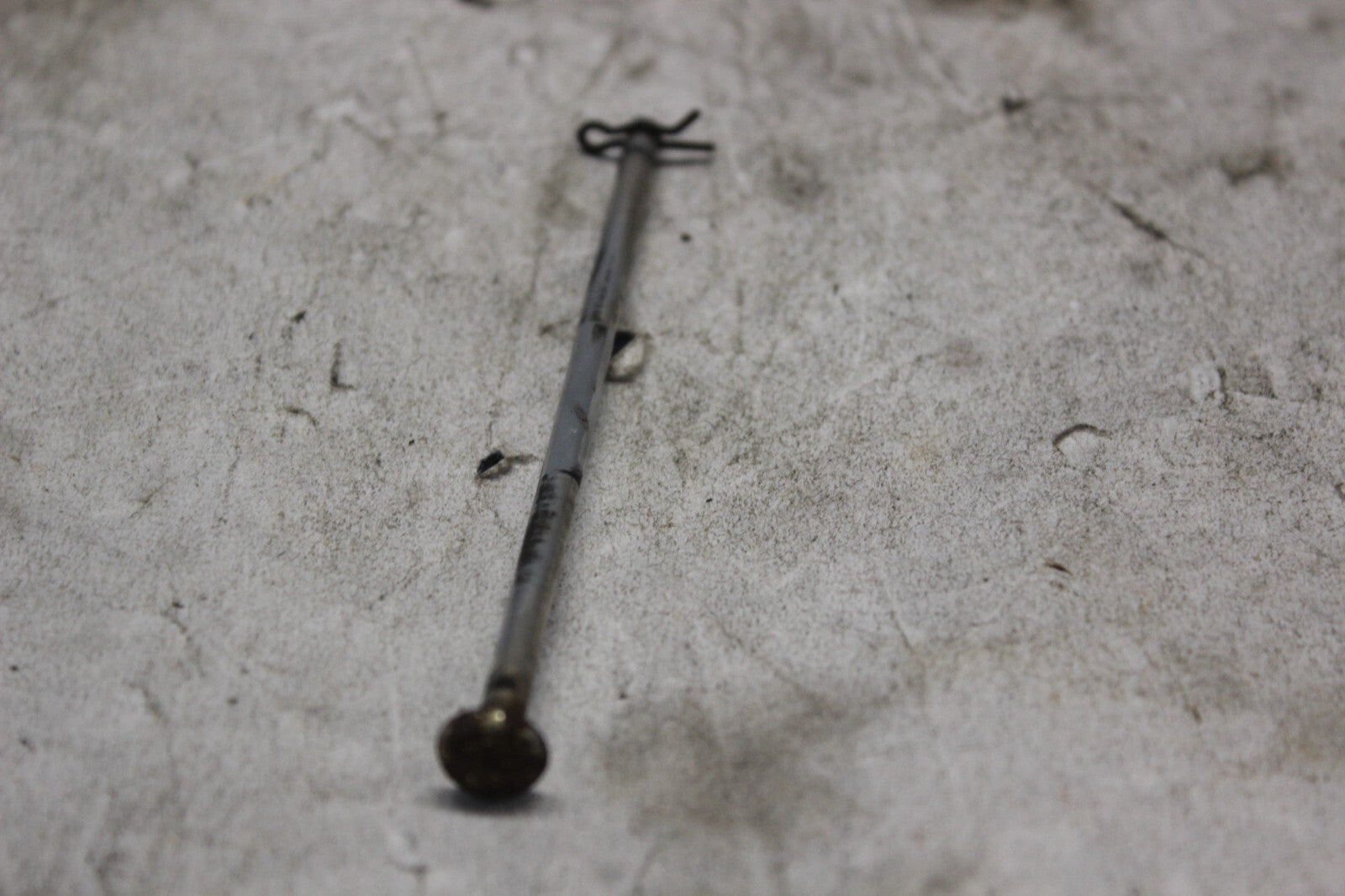 LICENSE PLATE SETTING PIN 84702-MB9-770 1982 HONDA GOLDWING GL1100A