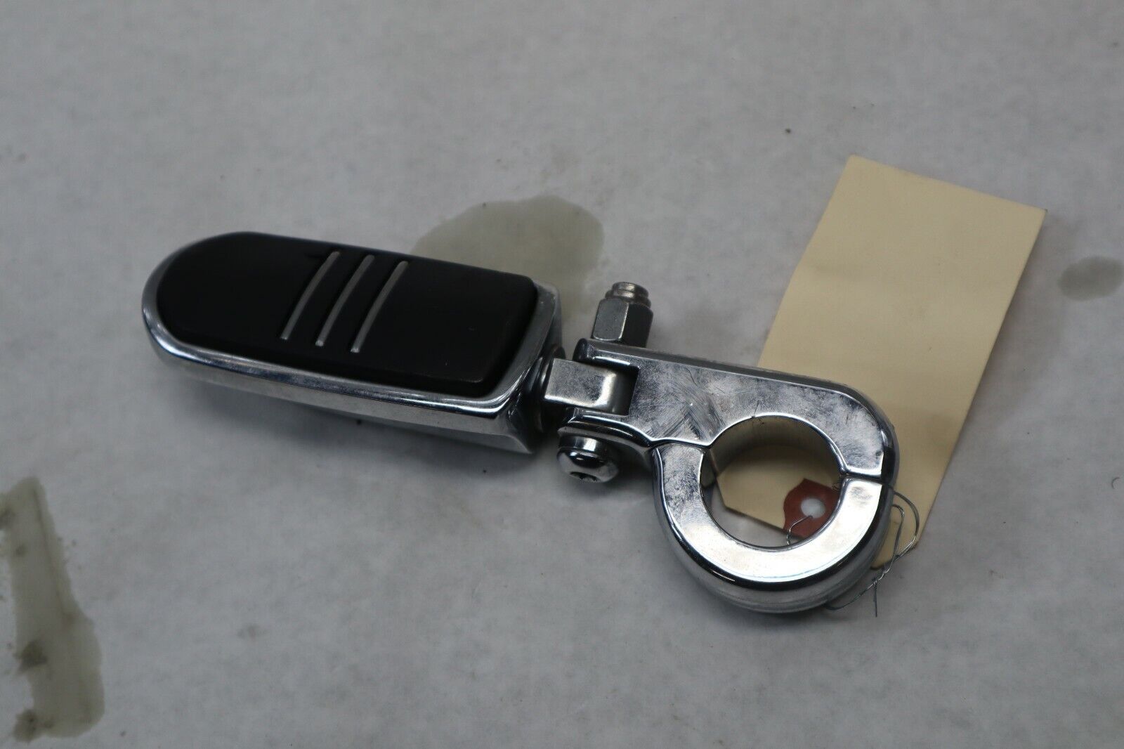 Harley Davidson Streamliner Highway Peg Clamp Chrome