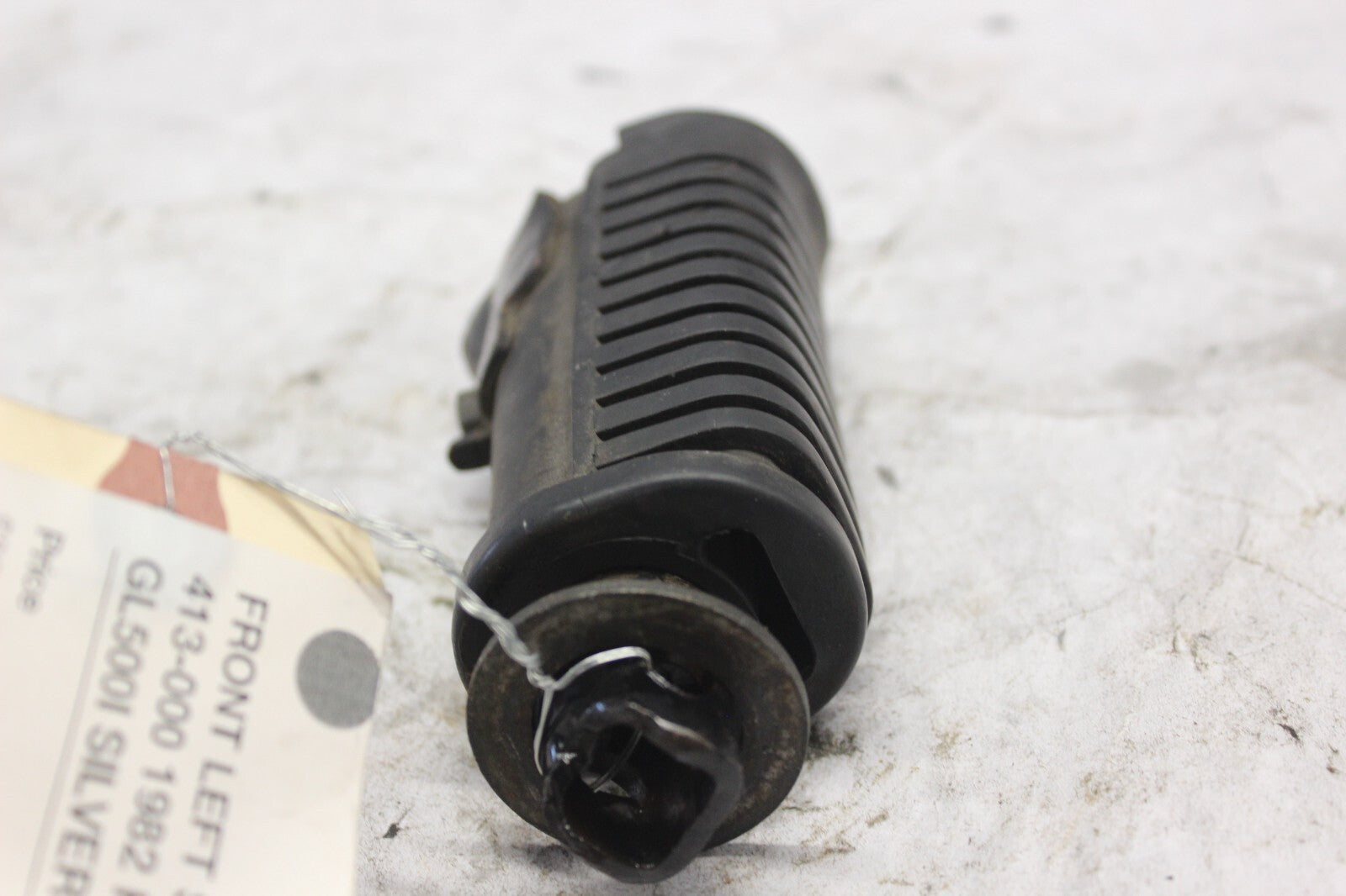 FRONT LEFT STEP 50643-413-000 1982 HONDA GL500I SILVERWING