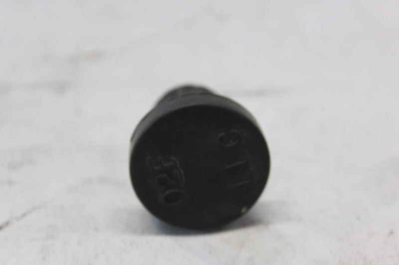 RADIATOR RESERVOIR TANK CAP 17931-02FA0 2002 SUZUKI GSX-R1000